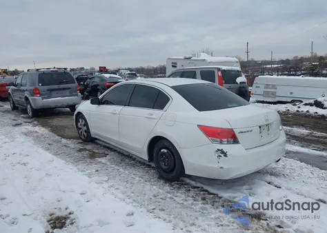 2010 Honda Accord 2.4 Ex-L из США, поврежденный, VIN 1HGCP2F84AA011162